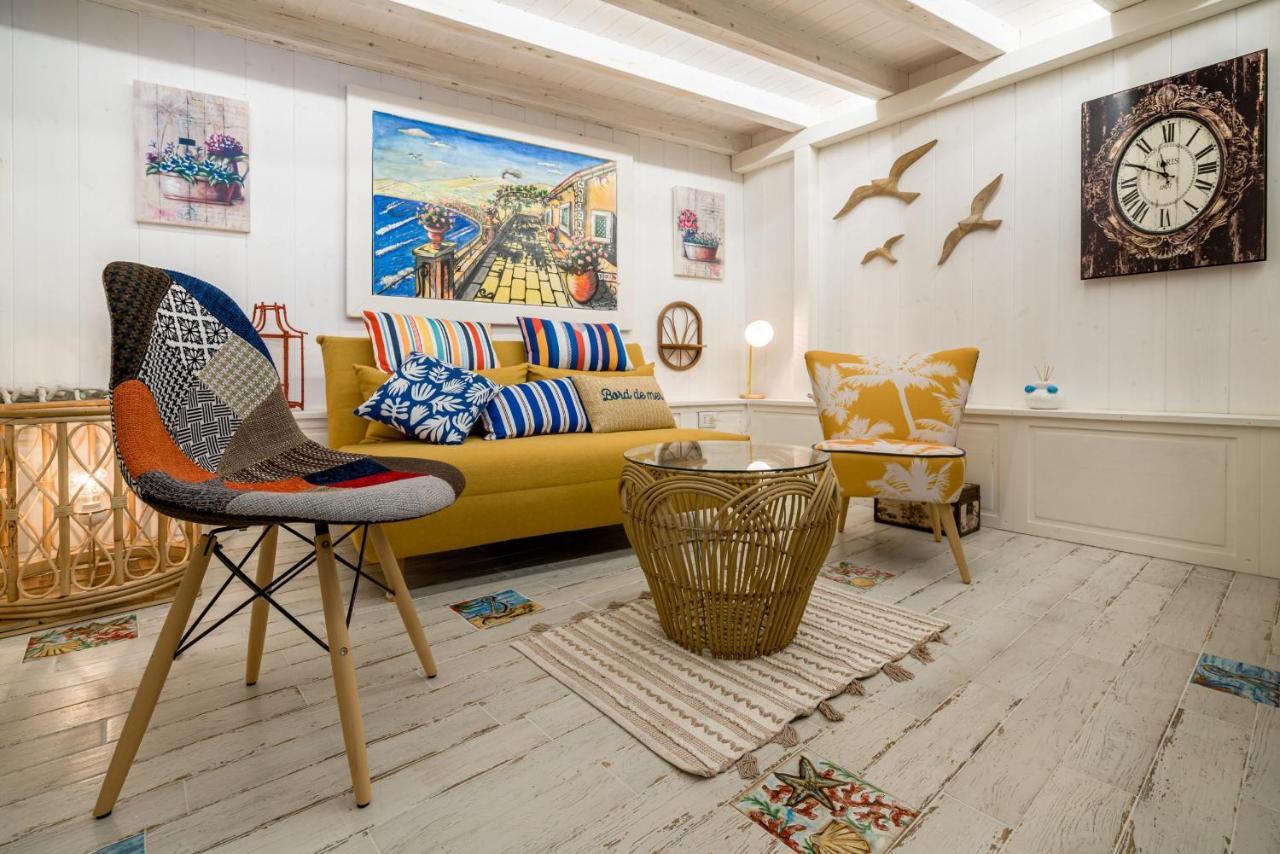 La Casa Di Nonna Piera Hotell Giardini Naxos Exteriör bild