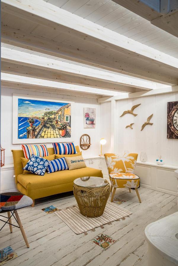 La Casa Di Nonna Piera Hotell Giardini Naxos Exteriör bild