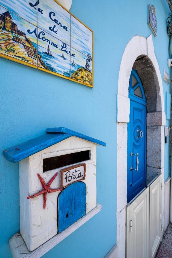 La Casa Di Nonna Piera Hotell Giardini Naxos Exteriör bild